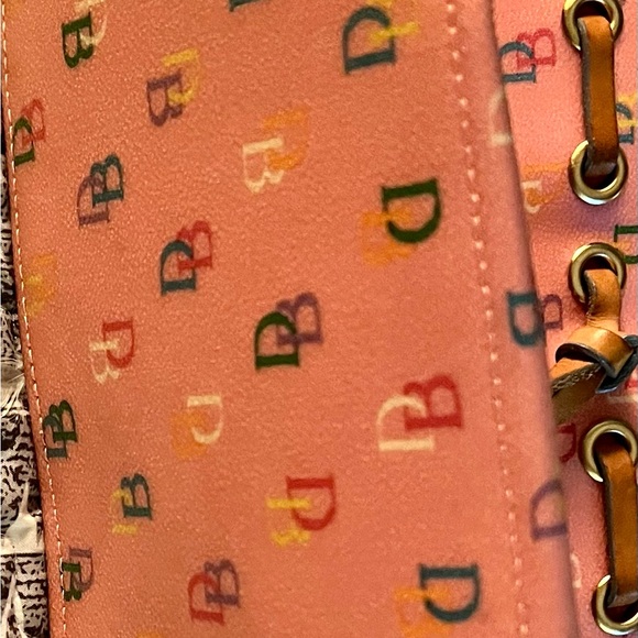 Dooney & Bourke Vintage Pink Handbag - Picture 5 of 7